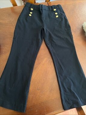Lilly Pulitzer Navy Parrish crop pants Gold Buttons size 12